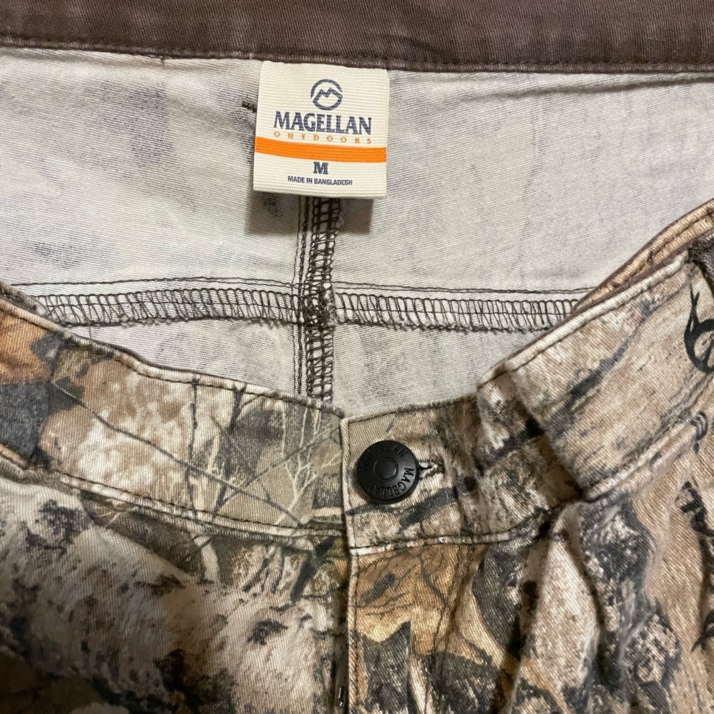 Magellan Outdoors Men's Woodland Camo Cargo Pants - Picture 3 of 5